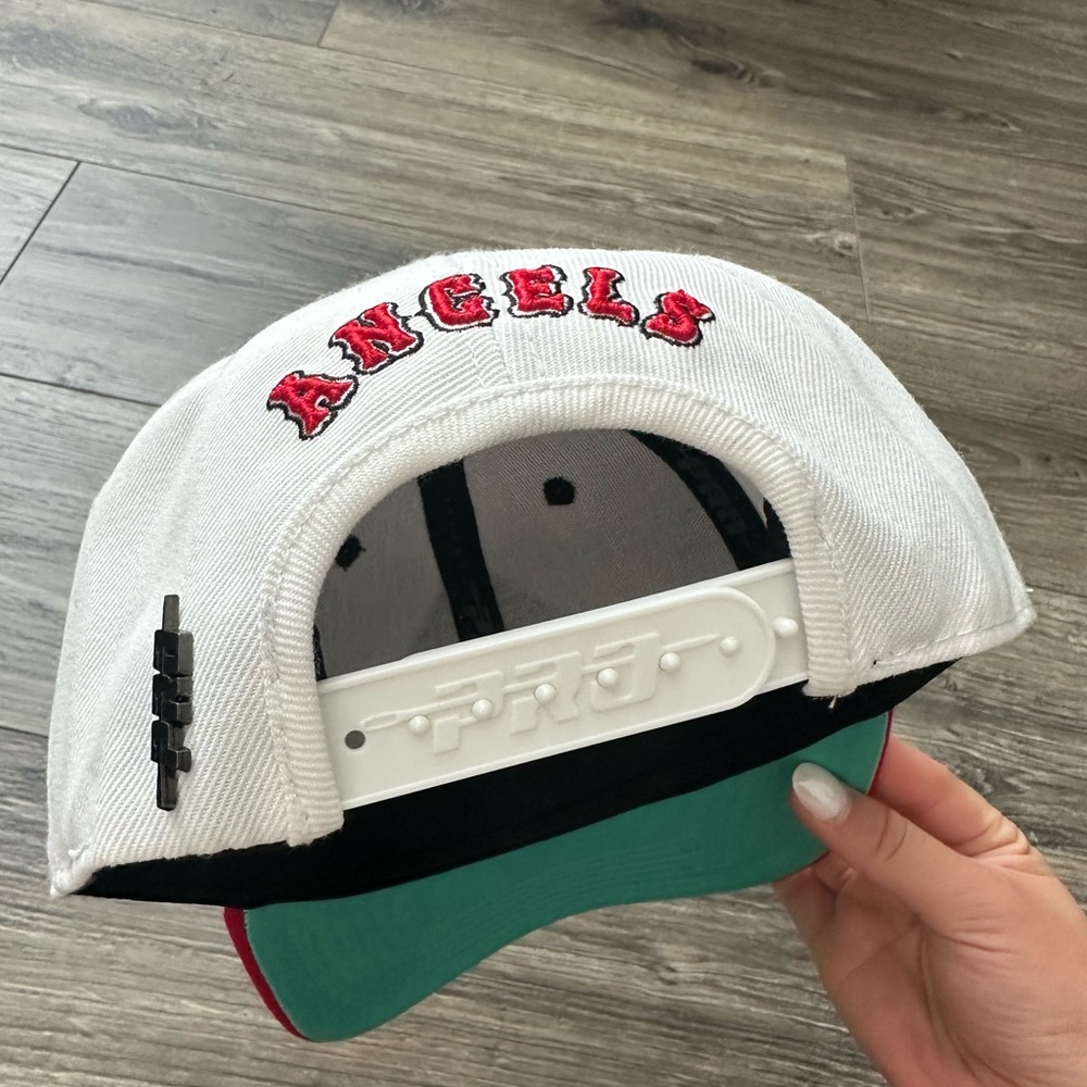 Nwot Patchwork Angels Trucker Hat - image 3